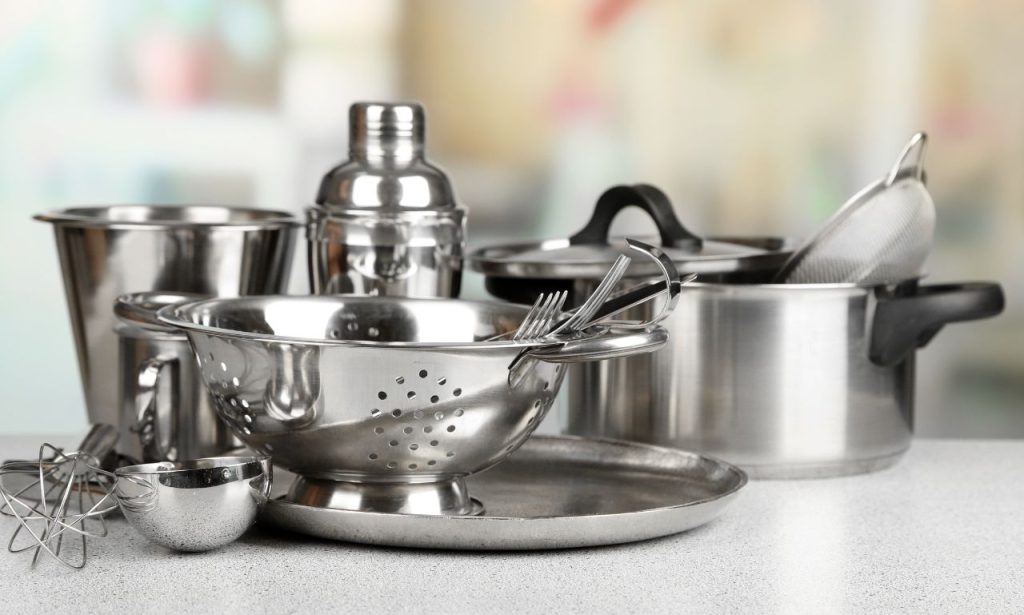 what is better: ceramic or stainless steel cookware